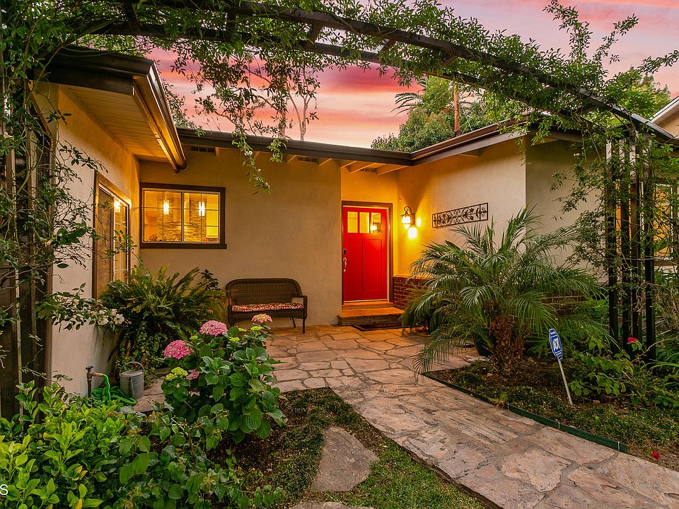 1st image of 2921 Santa Anita Ave