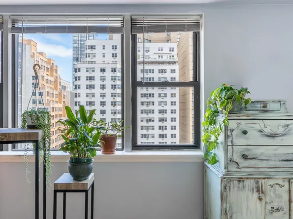 240 East 46th Street image 1 of 17