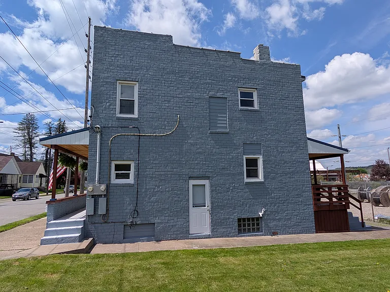 56 Franklin Ave #A — Photo 20