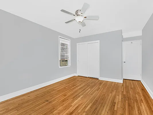 Sold by REMAX Distinguished Homes | media 29