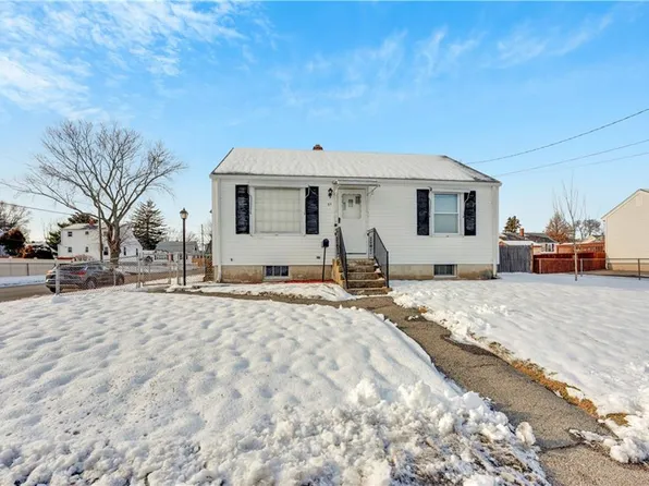 57 Faith St, East Providence, RI 02914