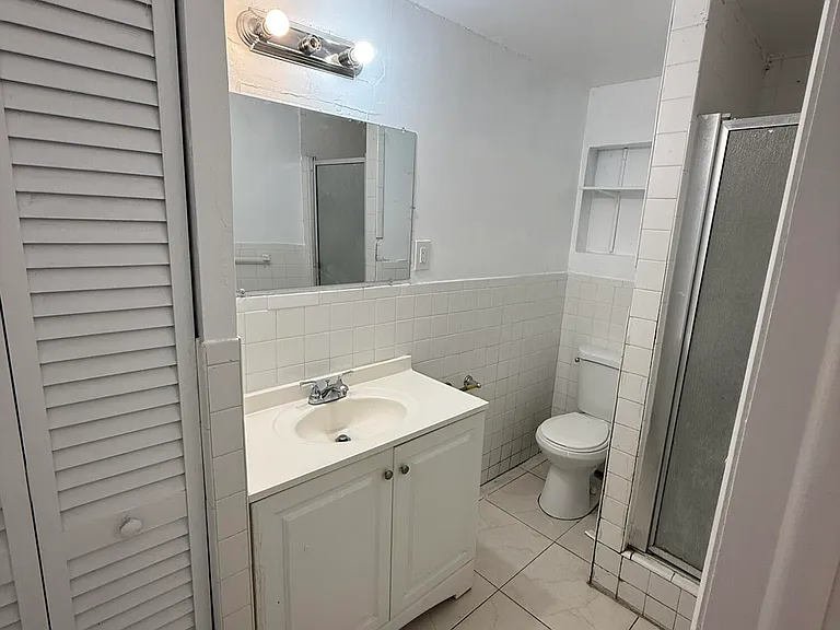 3705 SW 13th Ct #1-5 — Photo 6