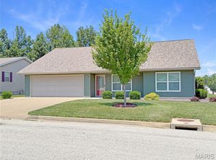 402 Harry St, Palmyra, MO 63461