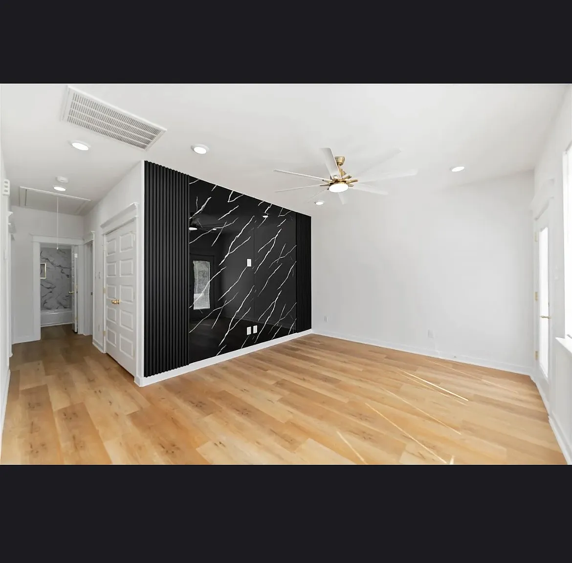 3 bed, 1953 sqft, $2,000 — Photo 2