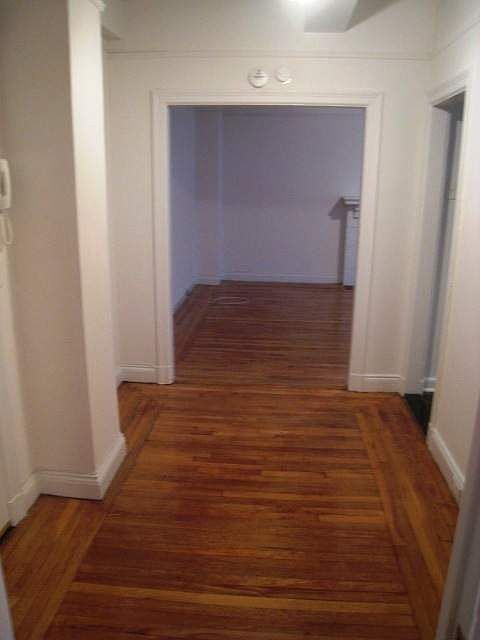 1st image of 150 W 55th St #7