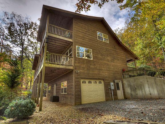 5th image of 230 Laurel Hill Ln
