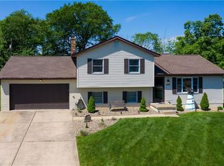 7287 Paxton St NE, Canton, OH