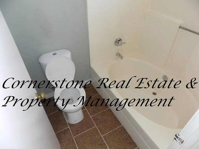 23925 Copper Hill Pl — Photo 13