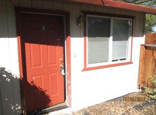 32 S Columbus Ave APT A, Medford, OR 97501