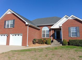 3900 Tyler Brown Dr, Clarksville, TN 37040