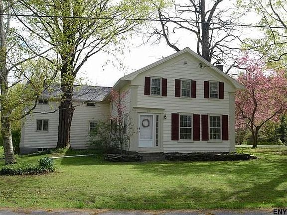 2nd image of 955 Charlton #B