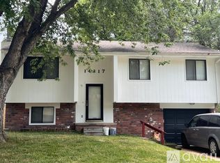 14817 Olive St, Omaha, NE 68138