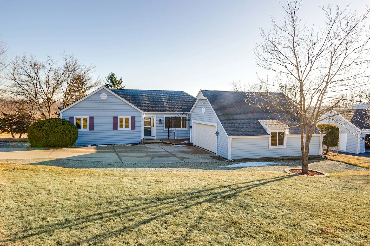 24423 W Tyler Ave photo 1