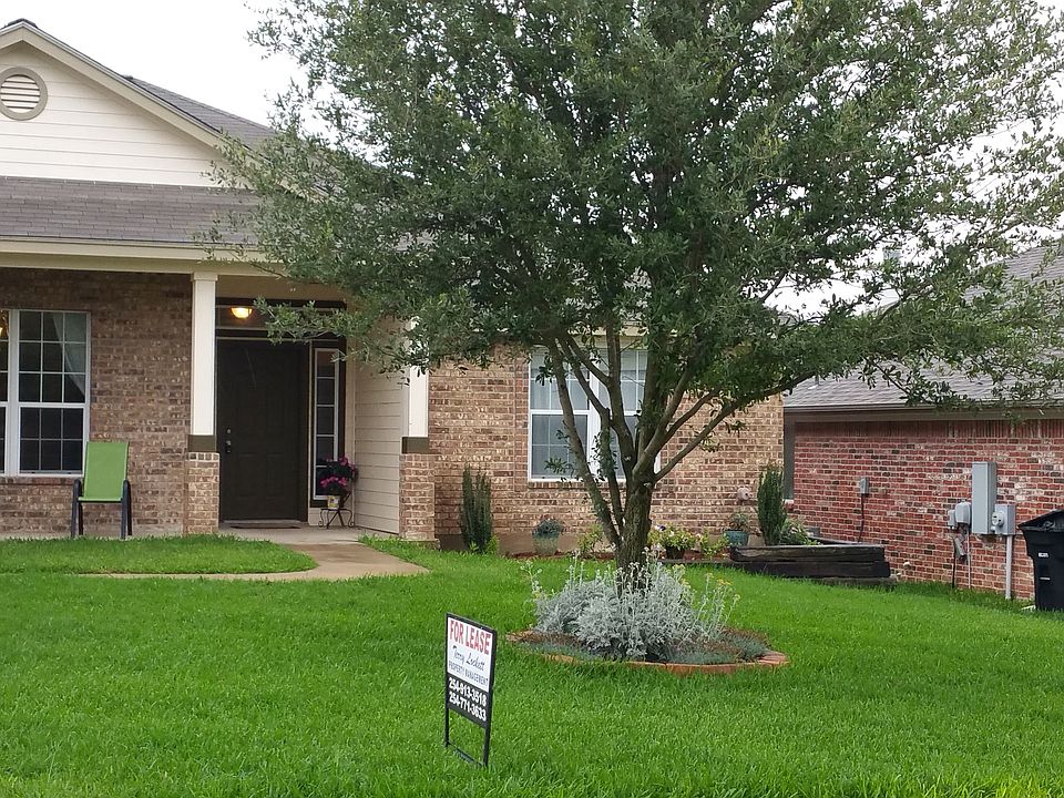 1st image of 8517 Surrey Dr