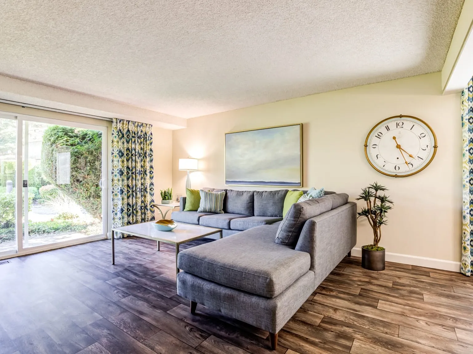 Alder Bellevue — Photo 4