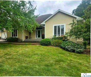 1124 Southridge Rd, New Ulm, MN, 56073