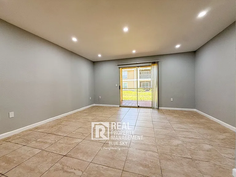 9481 Highland Oak Dr #1502 — Photo 8