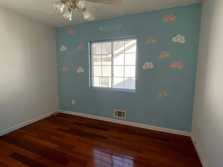 1231 Mason Ave — Photo 7
