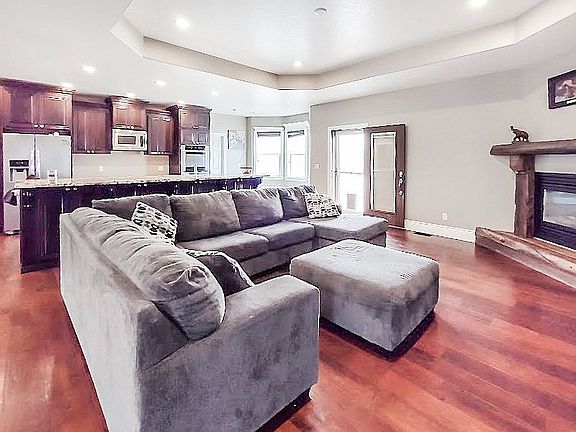 5th image of 3420 Sherwood Ct