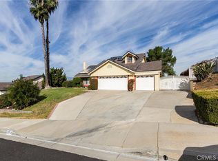 22930 Wren St, Grand Terrace, CA 92313