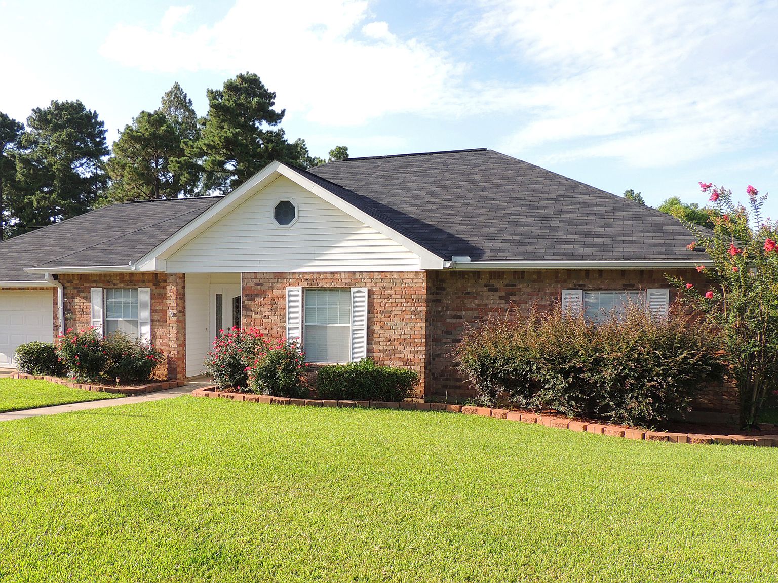 4801 Whispering Pines Loop, Pineville, LA 71360 Zillow