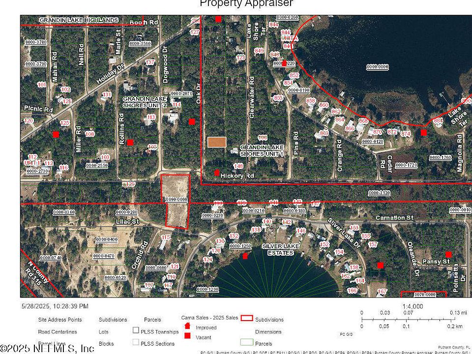 2nd image of 900 OAK Drive