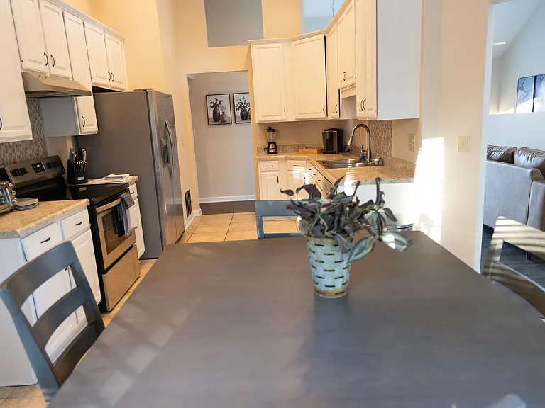 7307 Sandy Bluff Ct — Photo 6