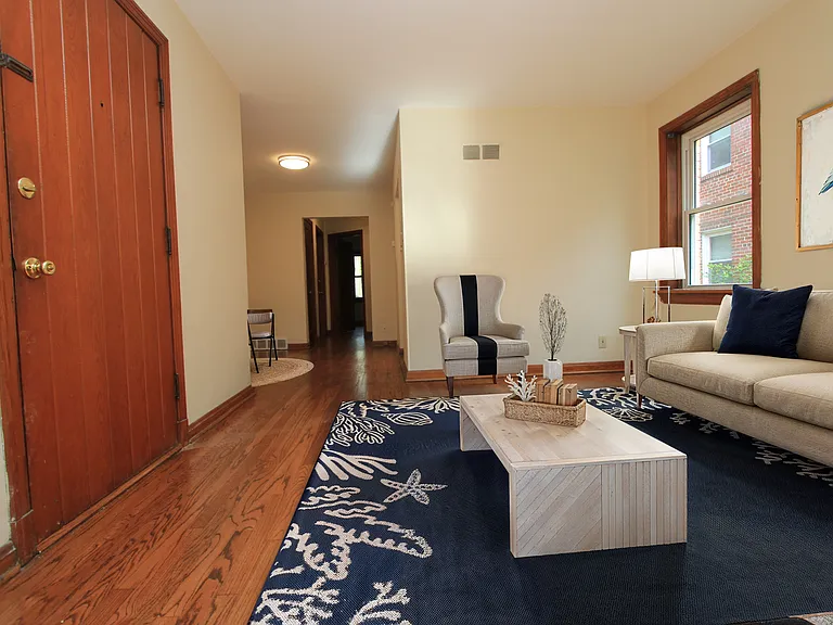 3615 Jamieson Ave #1N — Photo 5