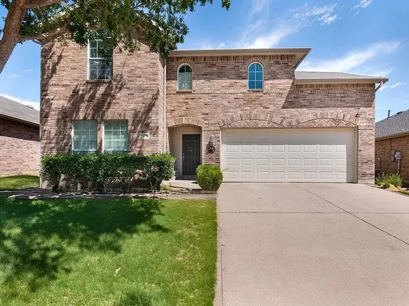 9308 Liberty Crossing Dr, Fort Worth, TX 76131