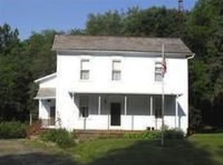 911 Wainwright Rd SE, New Philadelphia, OH 44663