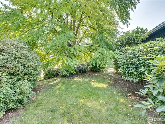 4th image of 15829 26th Avenue NE