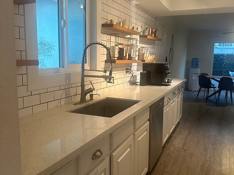 3610 Antigua Ave — Photo 6