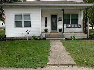 402 Fulton Ave, Rochester, IN 46975