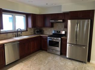 90-16 160th Ave #1, Howard Beach, NY 11414