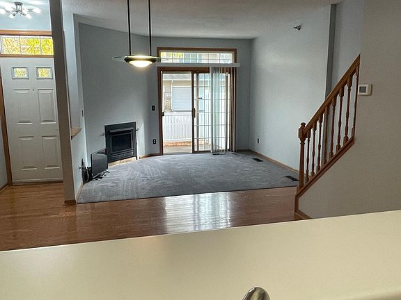 3rd image of 8593 Cortland Rd