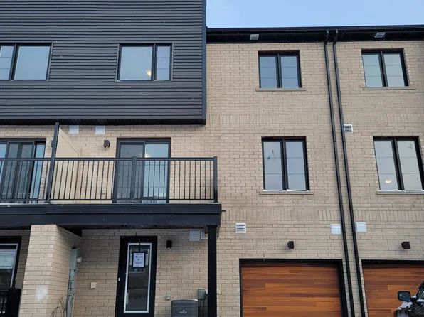 34 Silo Mews, Barrie, ON L9J 0V3