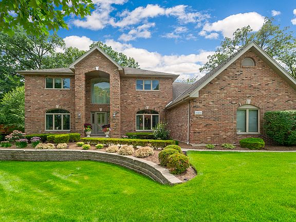 5th image of 13231 Hidden Valley Dr