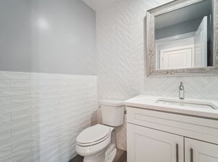 31 Franklin St #A, Tenafly, NJ 07670