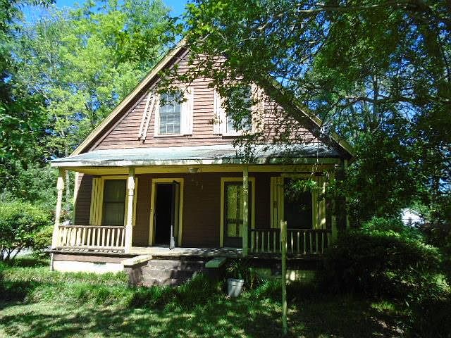 1st image of 423 Bayne St