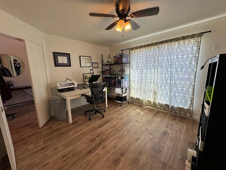17800 Kilkenny Dr — Photo 20