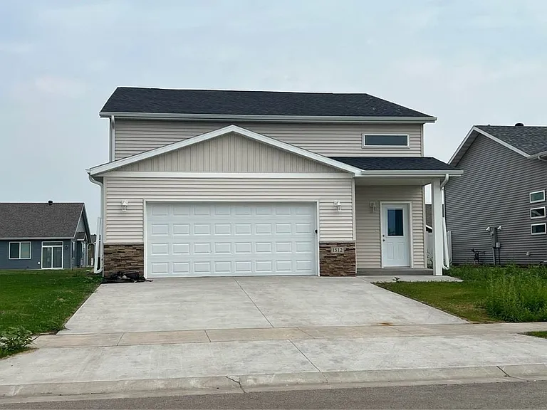 1512 Keystone Cir NE — Photo 9