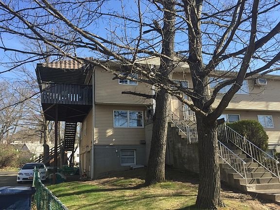 2nd image of 92 Park Ln