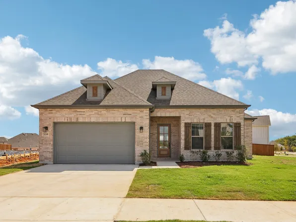 3210 Majesty Ln, Denton, TX 76208