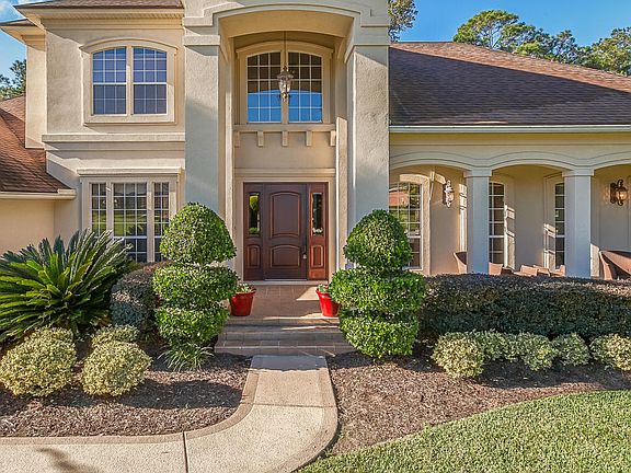 3rd image of 1667 Pebble Beach Blvd