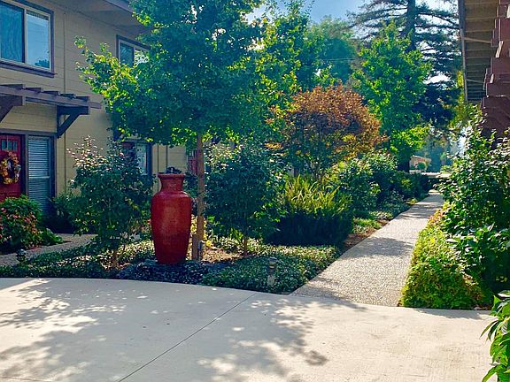 2nd image of 3754 San Remo Dr APT 20