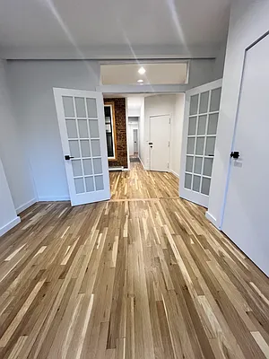 Rented by Michal Kuras, LREB | media 3