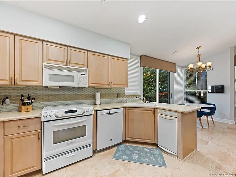 13009 Harbour Ridge Blvd — Photo 11