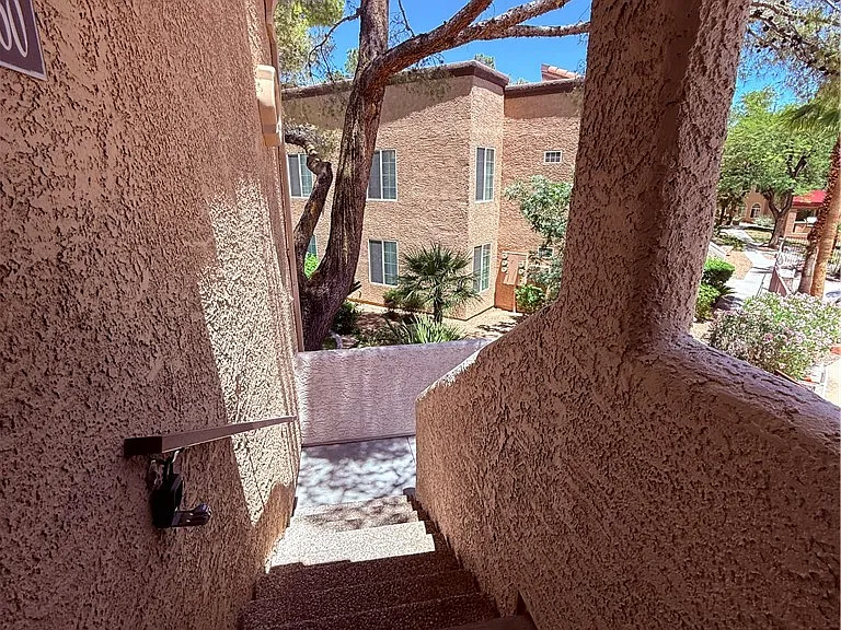 9325 W Desert Inn Rd #260 — Photo 35