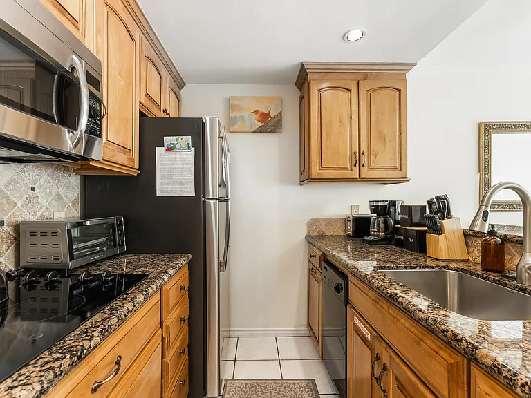 104 Southard St #3 — Photo 11