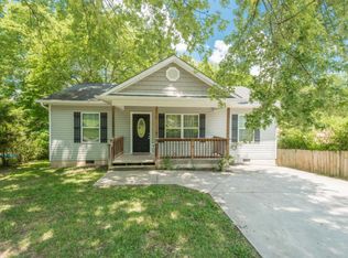 2114 Madison Rd, Knoxville, TN 37912